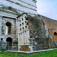 Porta Maggiore Guest House