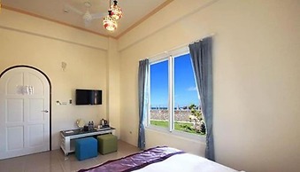 Good Viewing Spot B&B