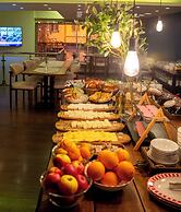 Grand Park Hotel