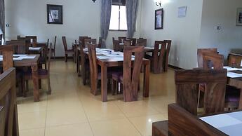 Lillian Towers Hotel