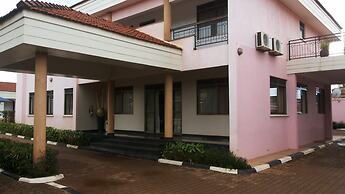 Lillian Towers Hotel