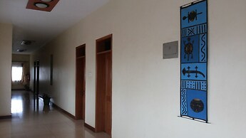 Lillian Towers Hotel