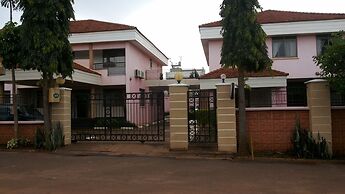 Lillian Towers Hotel