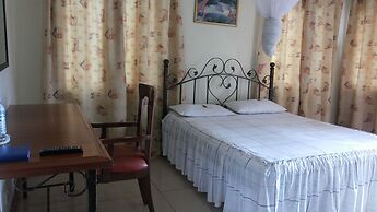 Lillian Towers Hotel