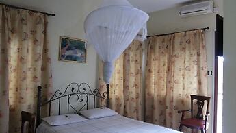 Lillian Towers Hotel