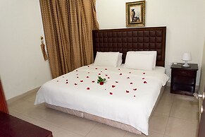 Royal Residence Hotel