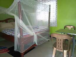 Sipi Travellers Lodge