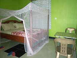 Sipi Travellers Lodge