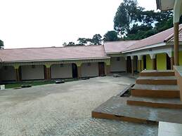 Sipi Travellers Lodge