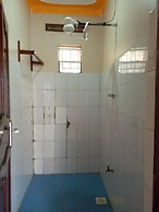 Sipi Travellers Lodge