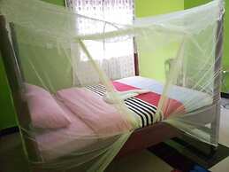 Sipi Travellers Lodge