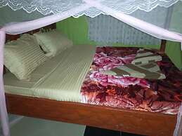 Sipi Travellers Lodge