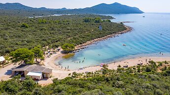 Mobile Homes at Camping Ugljan Resort