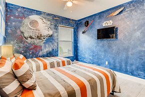 4BR Emerald Island Home by FS FL VH-8438