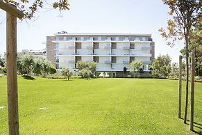 Youmami Lifestyle Suite Hotel