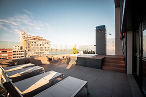 SORO Montevideo, Curio Collection by Hilton