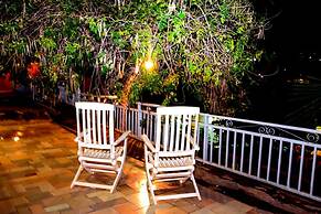 Zebra Tourism  Hotel