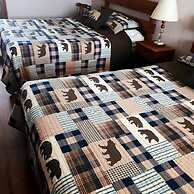 Bear Tracks Inn