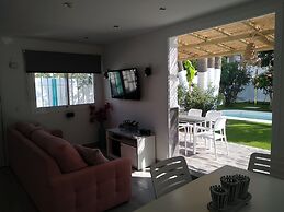 Villas By Seric,15' walking to the beach