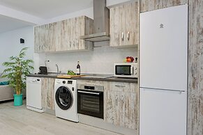 Villas By Seric,15' walking to the beach