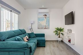 Villas By Seric,15' walking to the beach