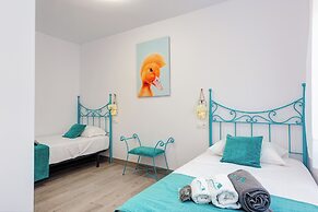 Villas By Seric,15' walking to the beach