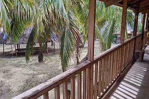 San Blas Paradise Private Cabins on Shipwreck Island - meals included