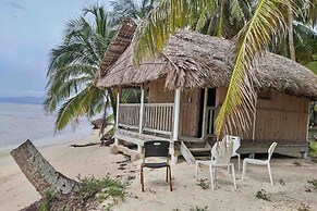 San Blas Paradise Private Cabins on Shipwreck Island - meals included