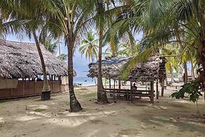 San Blas Paradise Private Cabins on Shipwreck Island - meals included