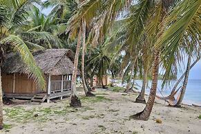 San Blas Paradise Private Cabins on Shipwreck Island - meals included
