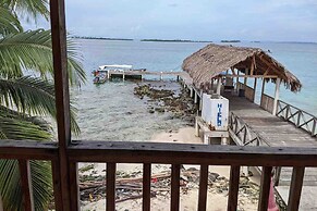 San Blas Paradise Private Cabins on Shipwreck Island - meals included