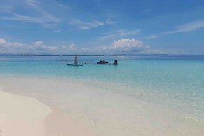 San Blas Paradise Private Cabins on Shipwreck Island - meals included