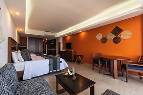 The Paramar Beachfront Boutique Hotel - Downtown Malecon