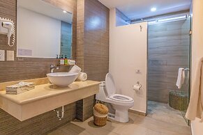 The Paramar Beachfront Boutique Hotel - Downtown Malecon