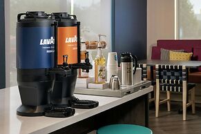 Tru by Hilton Denver Airport Tower Road