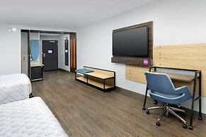 Tru by Hilton Denver Airport Tower Road