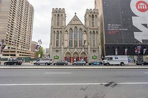 City Center!!! - Gorgeous Apartment With Deck