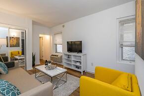 City Center!!! - Gorgeous Apartment With Deck