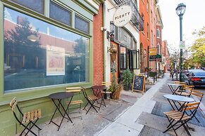 Rittenhouse GEM - Elevator, Gym, Location