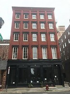 Luxurious Million-dollar Condo w/ Perfect Location