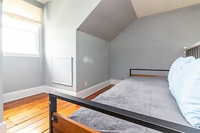 Historic Gem - City Center/patio/soak Tub