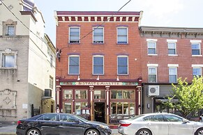 Beautiful Condo in the Center of it All