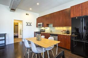 Beautiful Condo in the Center of it All