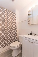 The Royal Studio - Philly's Finest - With Deck