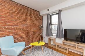 The Royal Studio - Philly's Finest - With Deck