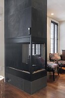 Million-dollar Celebrity Mansion in Old City