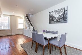 Expansive Loft Located in the Heart of Old City