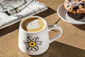 The Harpeth Franklin Downtown, Curio Collection by Hilton