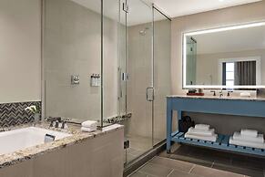 The Harpeth Franklin Downtown, Curio Collection by Hilton