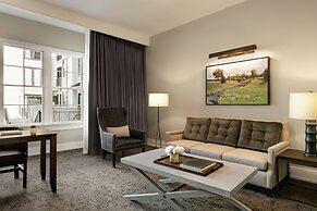 The Harpeth Franklin Downtown, Curio Collection by Hilton